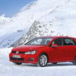volkswagen-golf-car-of-the-year-2013-2