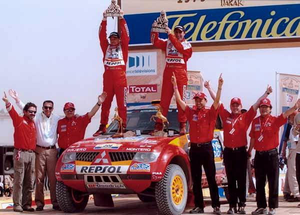 F4 Dakar 2005 podio