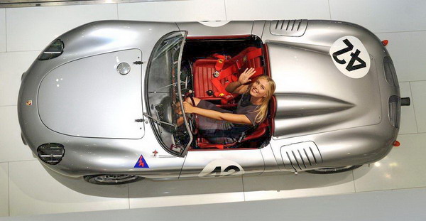 Maria Sharapova Porsche Museum