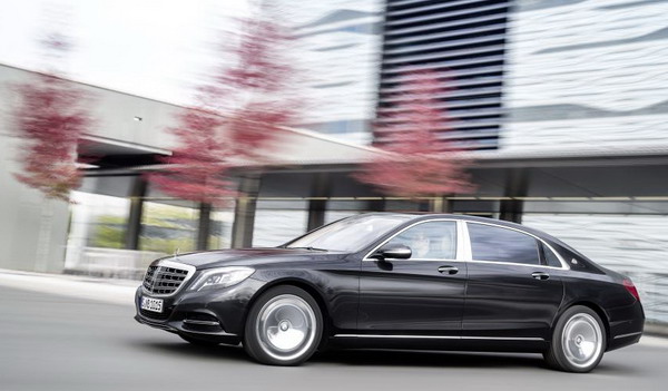 Mercedes-Maybach_Classe_S_(18)