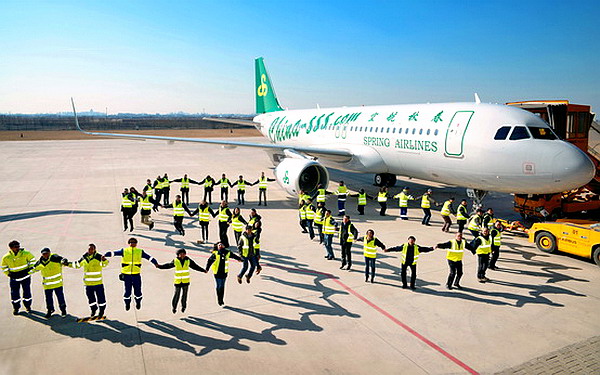 50° esemplare Airbus A320 Spring Airlines
