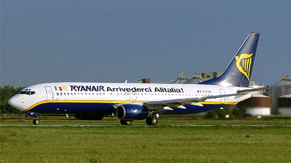 Ryanair boeing-737-800 Alitalia