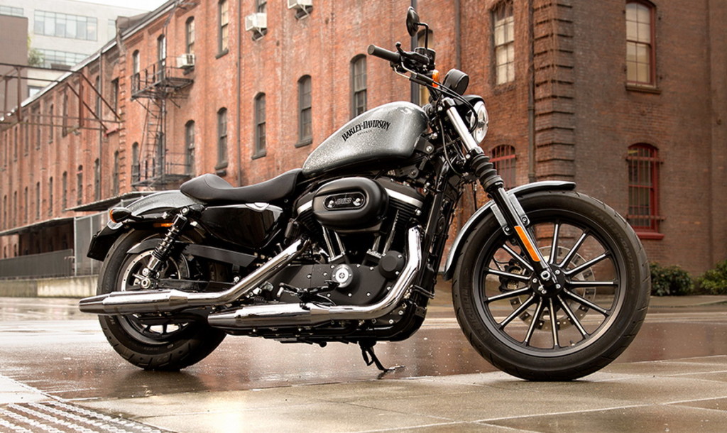 Harley-Davidson-iron-883