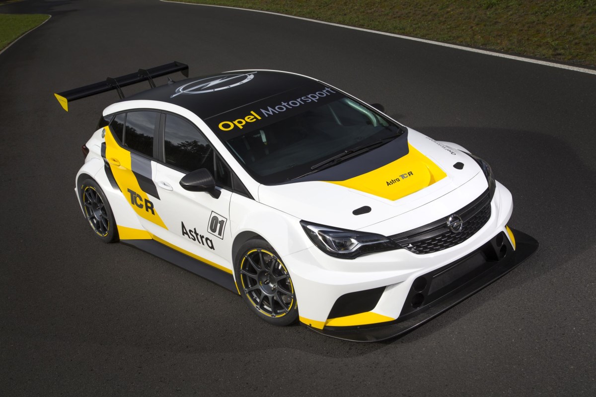 Opel-Astra-TCR-297890[1]