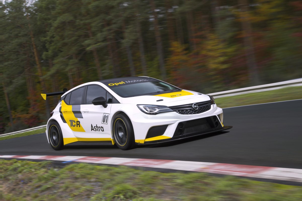 Opel-Astra-TCR-297891[1]