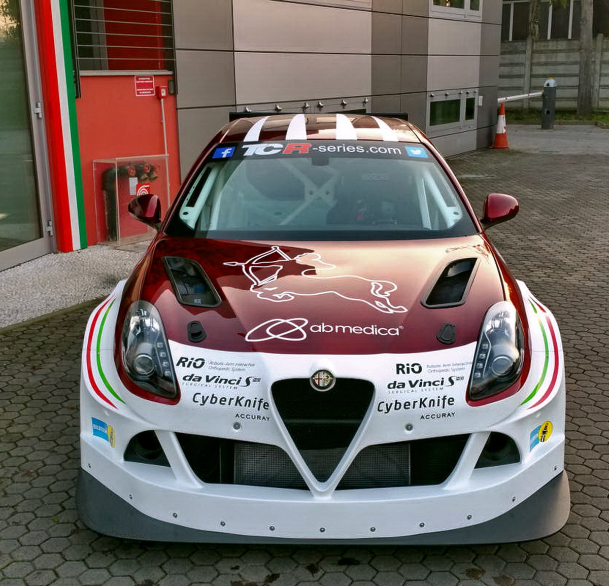 Alfa Romeo Giulietta TCR: Romeo Ferraris si prepara al TCR 2016
