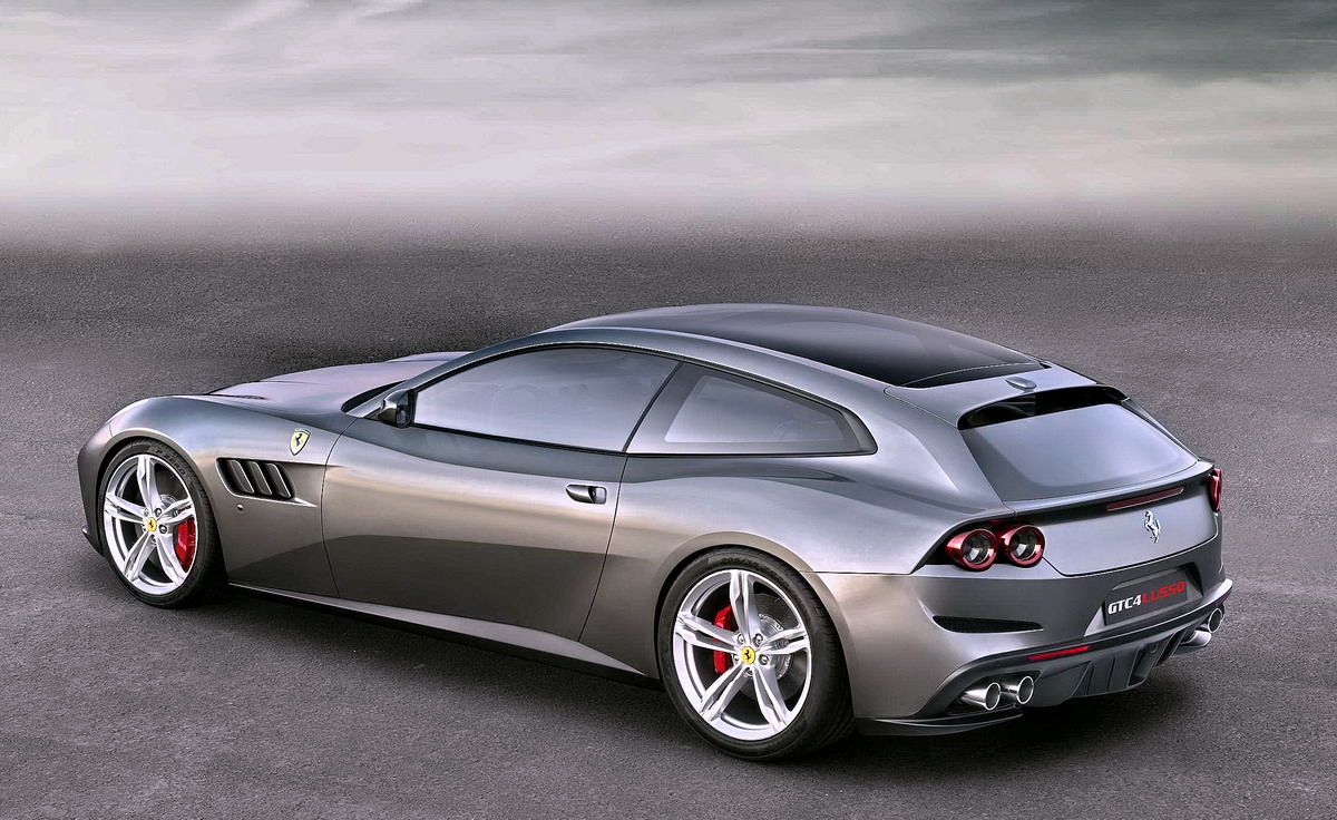 F3 Ferrari_GTC4Lusso 02 016