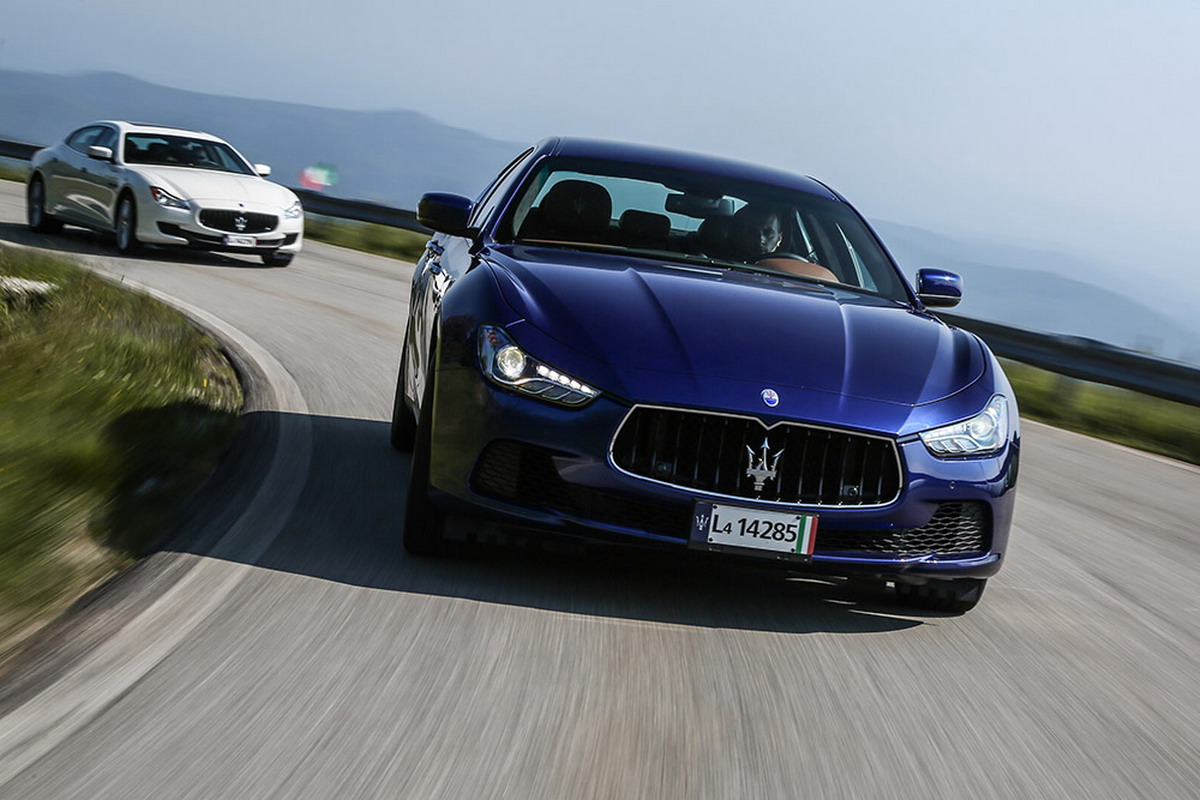 Maserati 2016 Ghibli, Quattroporte_