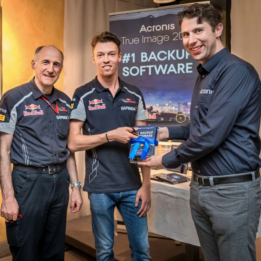 Franz Ttost, Direttore-team-Toro Rosso, Daniil Kvyat-, Jan Jaap-jager vice-Presidente Acronis