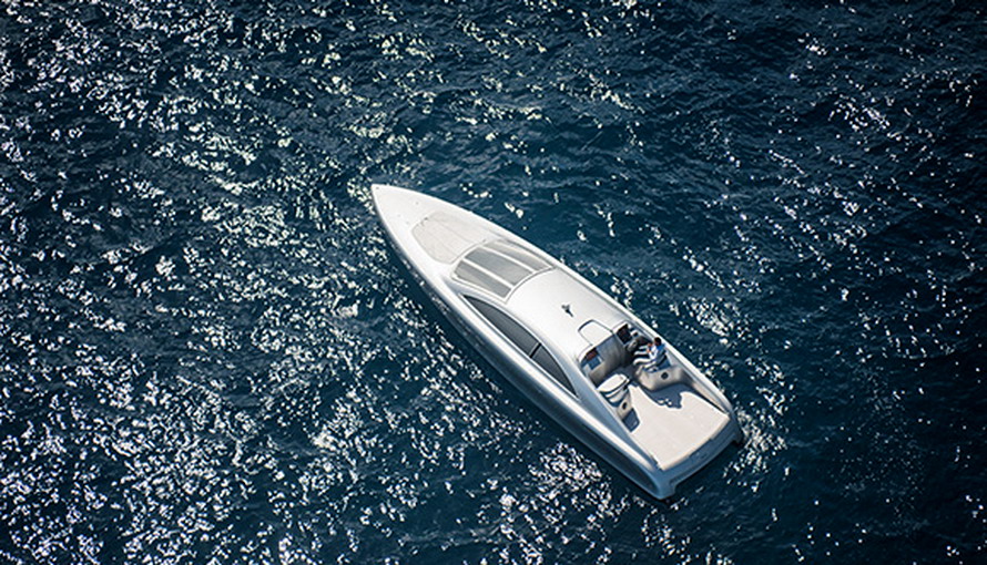 motori360_mercedes-benz-yacht-2
