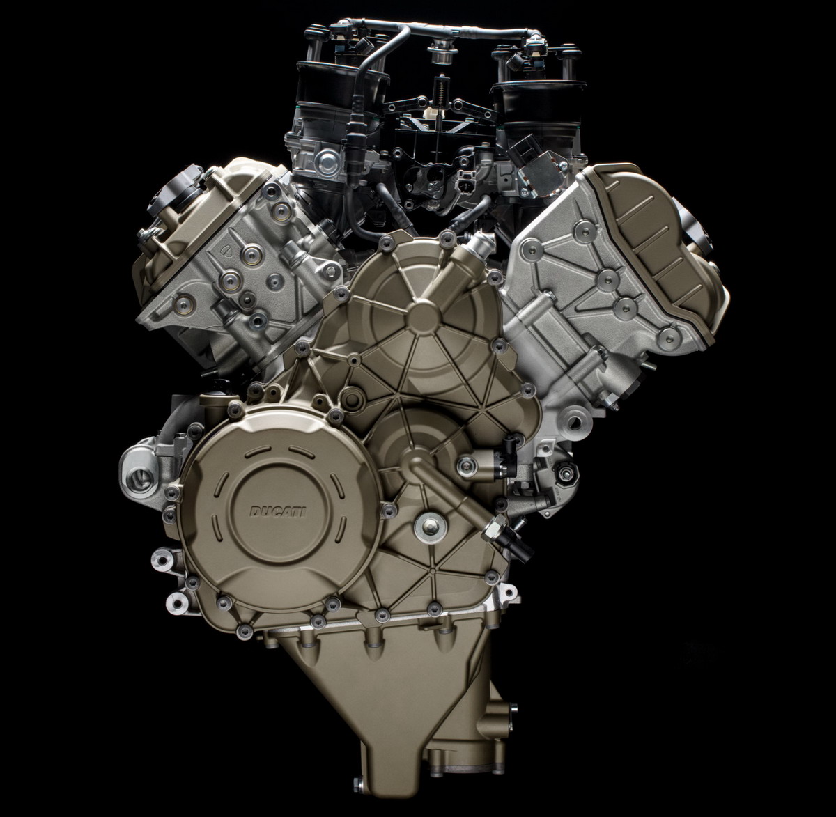 Motori360-F5 DUCV4 11 017 (2)